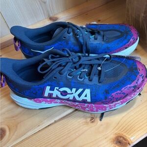 New HOKA Speedgoat 6 Kids Trail Shoes size 4,5,6